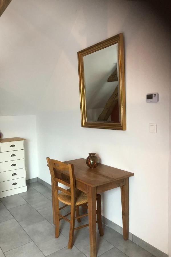Chambre Feu Droiturier Pokój zdjęcie